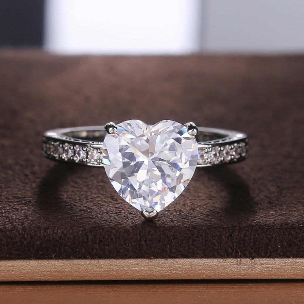 925 STERLING SILVER HEART RING